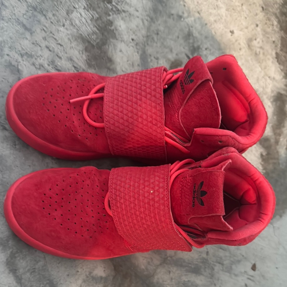 Adidas Red Sneakers for Everyday Style